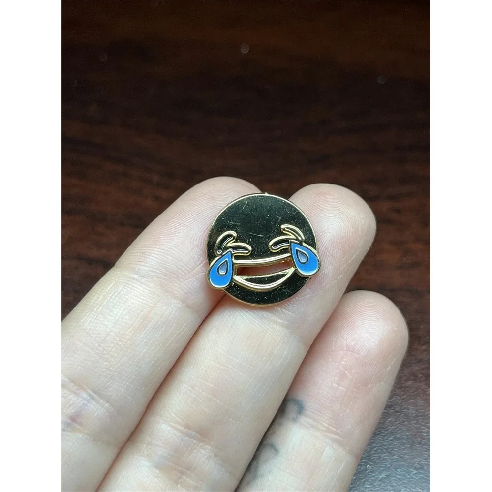 Crying Laughing Emoji Lapel Hat Pin‎